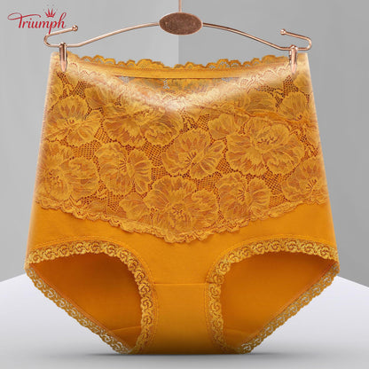 Triumph - Free Shipping. Set of 4. High Waisted, High Quality Lace Briefs. Comfortable and Soft